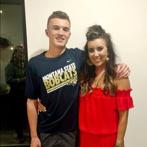 Meet your Posher, Carly